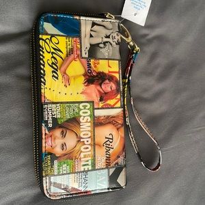 Magazine wallet